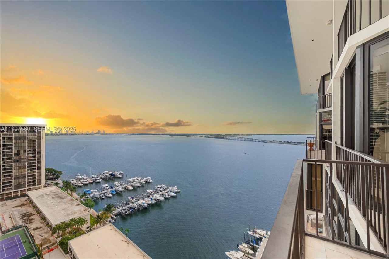 1925 Brickell Ave, Unit DPH3, Miami, FL 33129 Photo