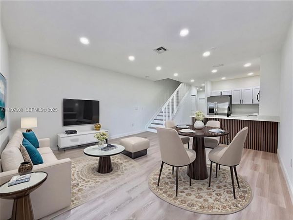 4412 Woodland Cir, Unit 4412, Tamarac, FL 33319