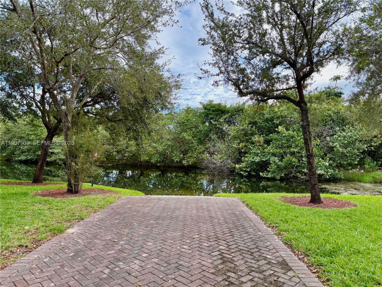 4412 Woodland Cir, Unit 4412, Tamarac, FL 33319 Photo