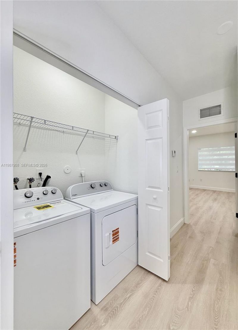 4412 Woodland Cir, Unit 4412, Tamarac, FL 33319 Photo