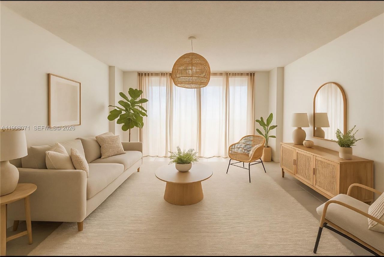 800 West Ave, Unit 920, Miami Beach, FL 33139 Photo