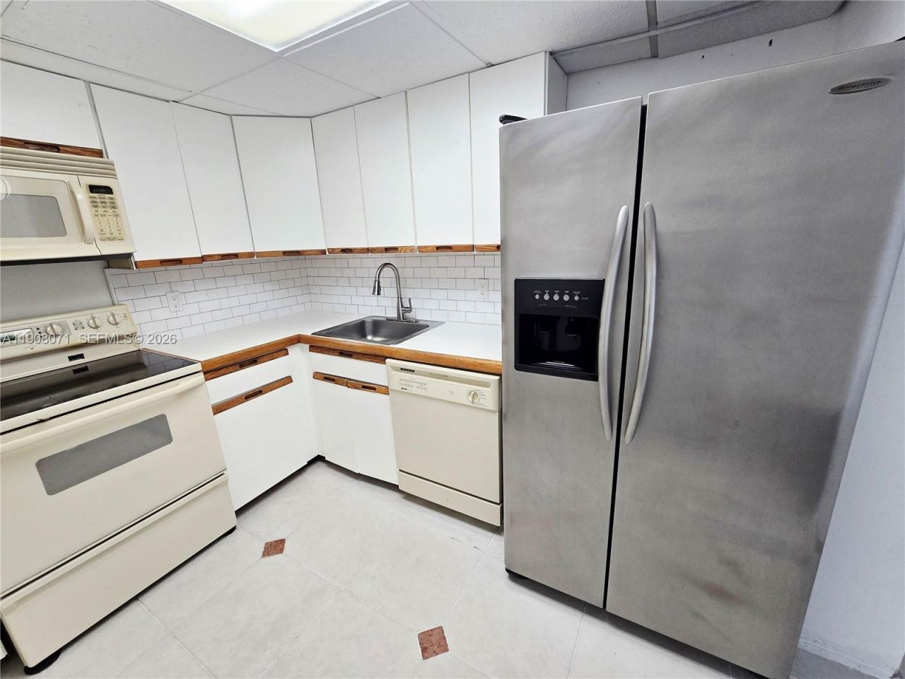 800 West Ave, Unit 920, Miami Beach, FL 33139 Photo