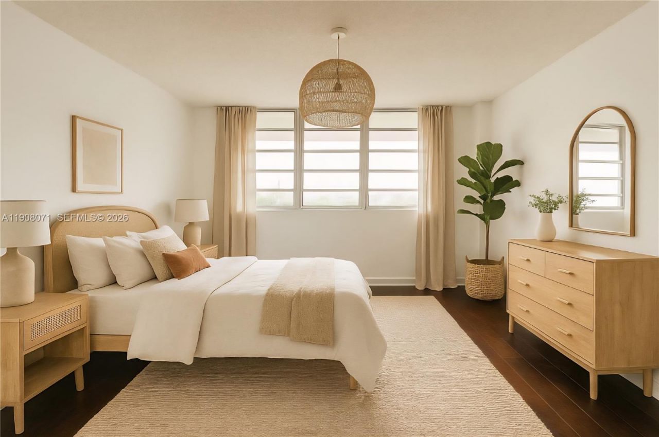 800 West Ave, Unit 920, Miami Beach, FL 33139 Photo