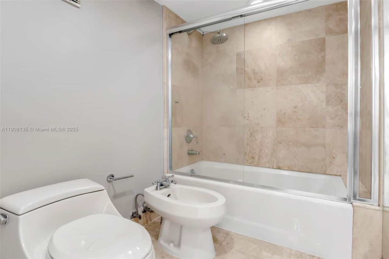 2333 Brickell Ave, Unit 517, Miami, FL 33129 Photo