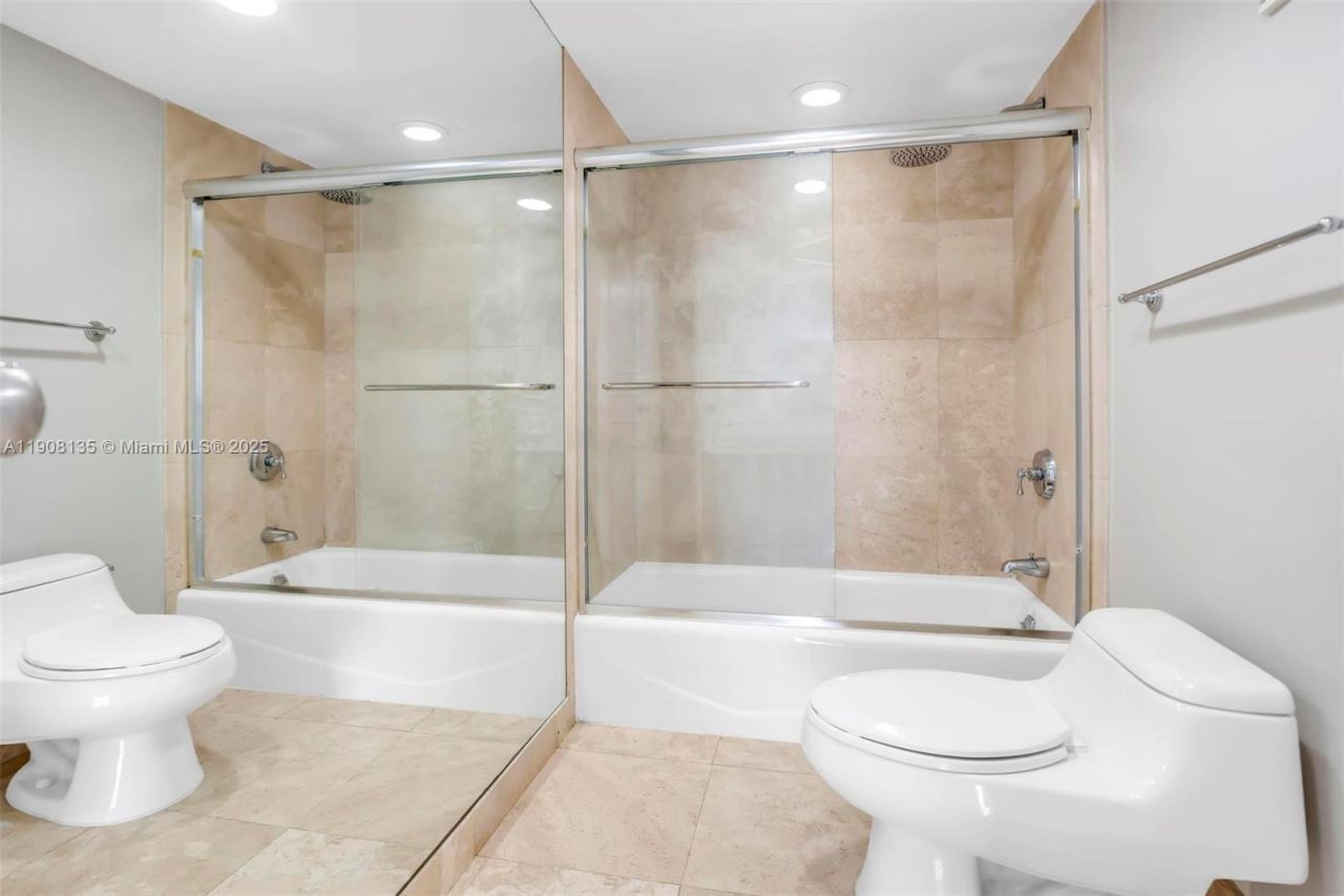 2333 Brickell Ave, Unit 517, Miami, FL 33129 Photo