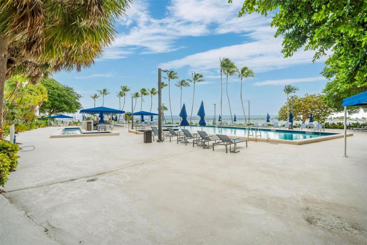 2333 Brickell Ave, Unit 517, Miami, FL 33129 Photo