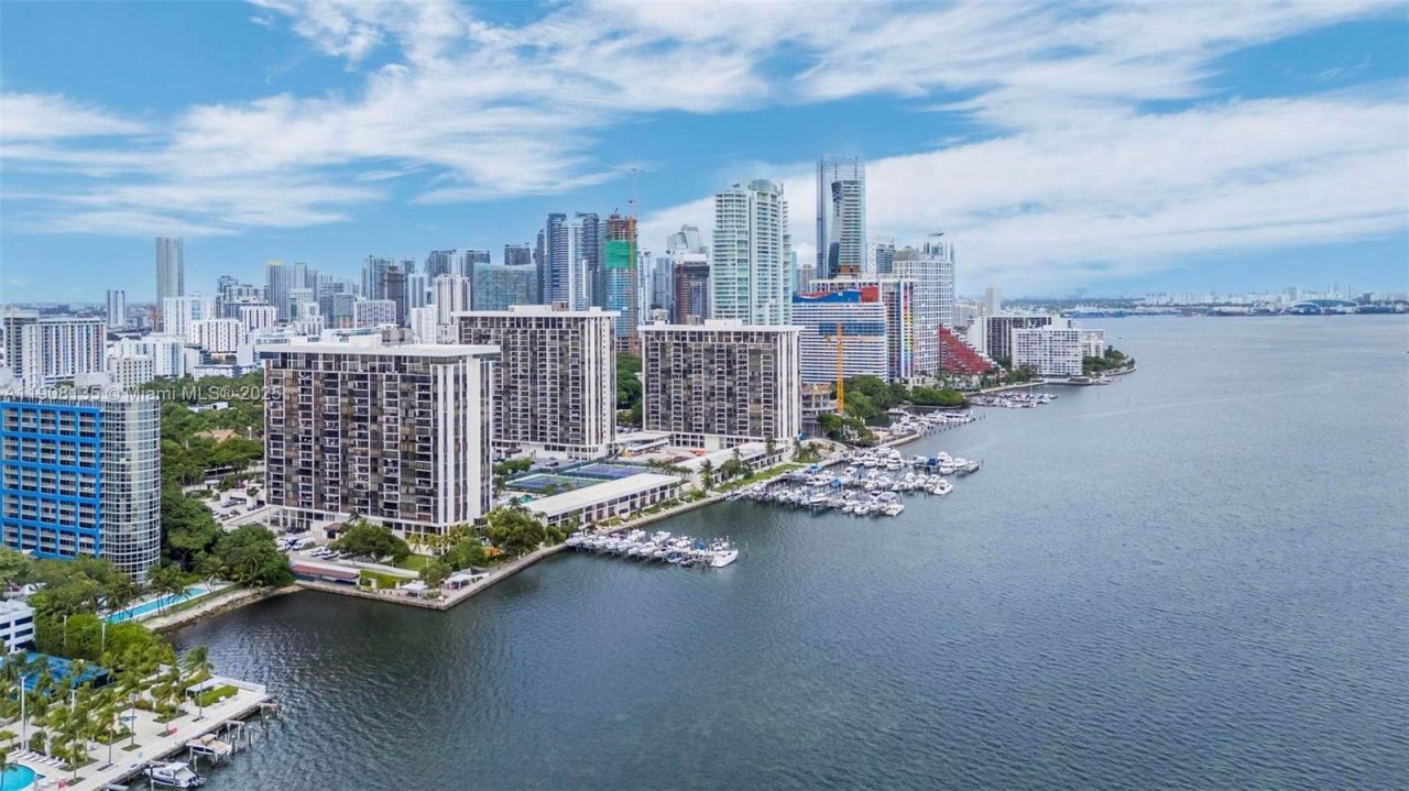 2333 Brickell Ave, Unit 517, Miami, FL 33129 Photo