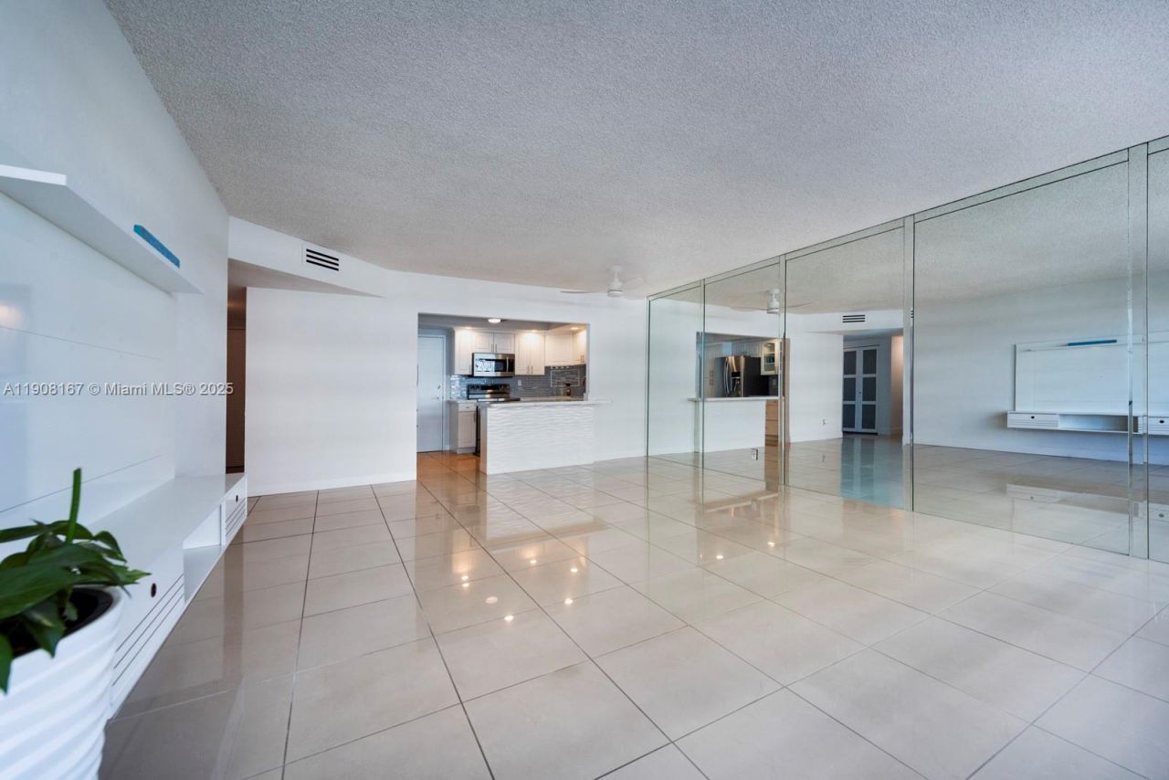 4010 Galt Ocean Dr, Unit 815, Fort Lauderdale, FL 33308 Photo
