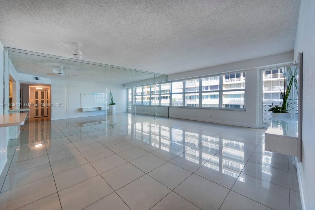 4010 Galt Ocean Dr, Unit 815, Fort Lauderdale, FL 33308 Photo