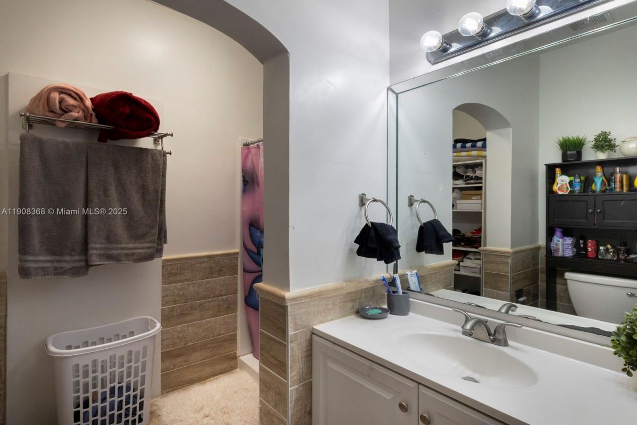 10941 SW 226th Ter, Miami, FL 33170 Photo