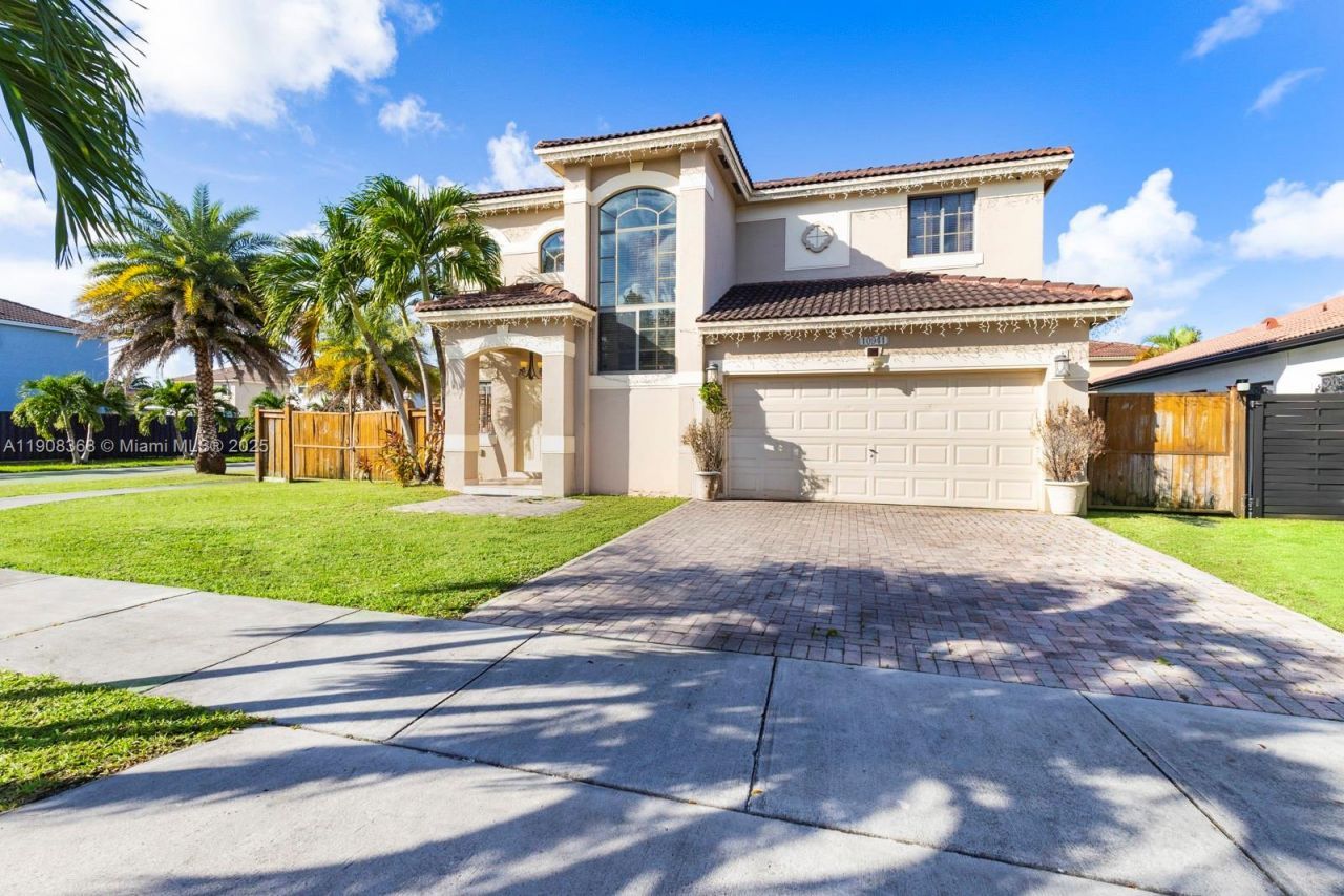 10941 SW 226th Ter, Miami, FL 33170 Photo