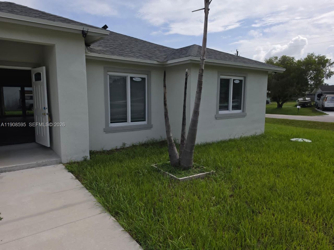 482 NW Marion Ave, Port Saint Lucie, FL 34983 Photo