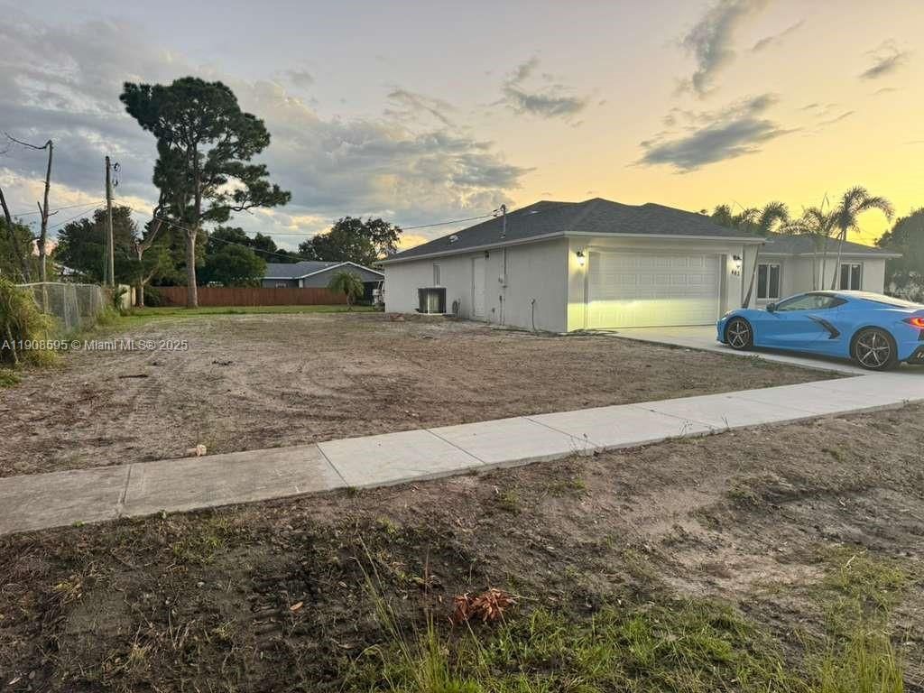 482 NW Marion Ave, Port Saint Lucie, FL 34983 Photo