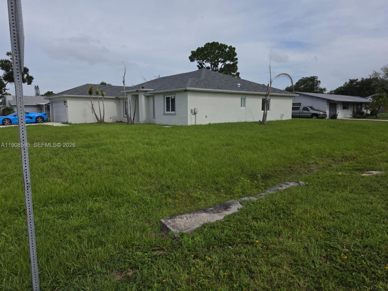 482 NW Marion Ave, Port Saint Lucie, FL 34983 Photo