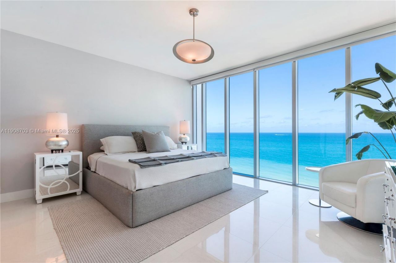 6899 Collins Ave, Unit 1508, Miami Beach, FL 33141 Photo