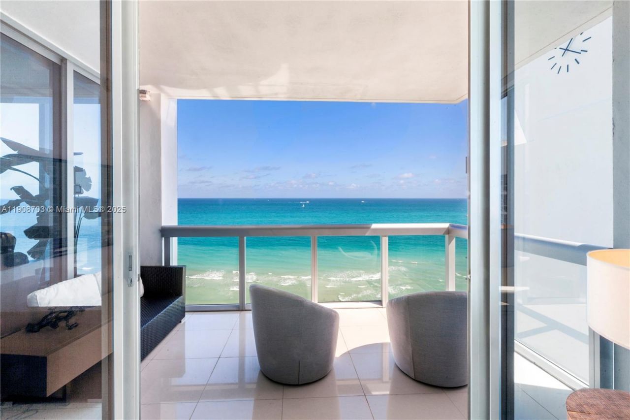 6899 Collins Ave, Unit 1508, Miami Beach, FL 33141 Photo