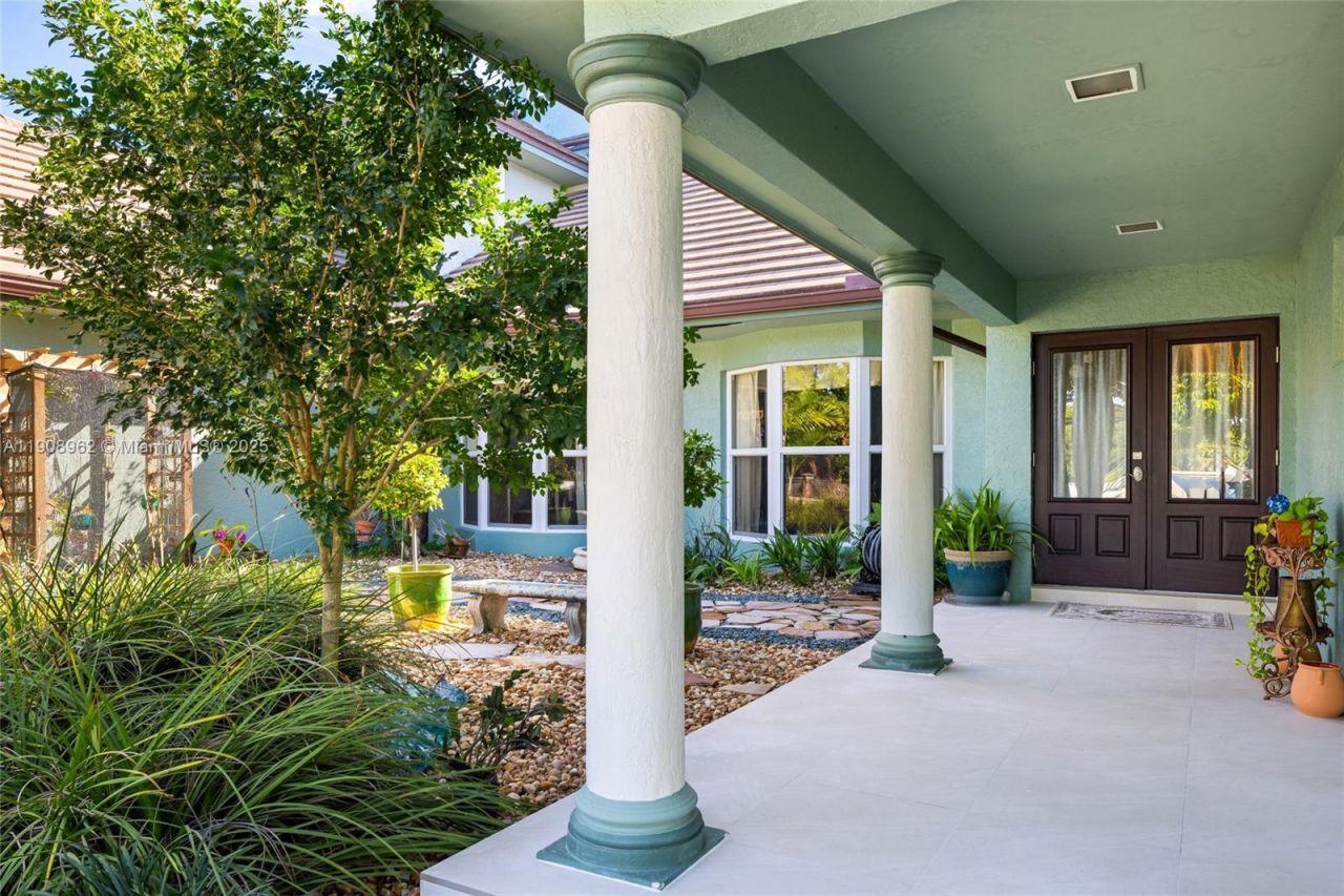 70 Bay Colony Ln, Fort Lauderdale, FL 33308 Photo