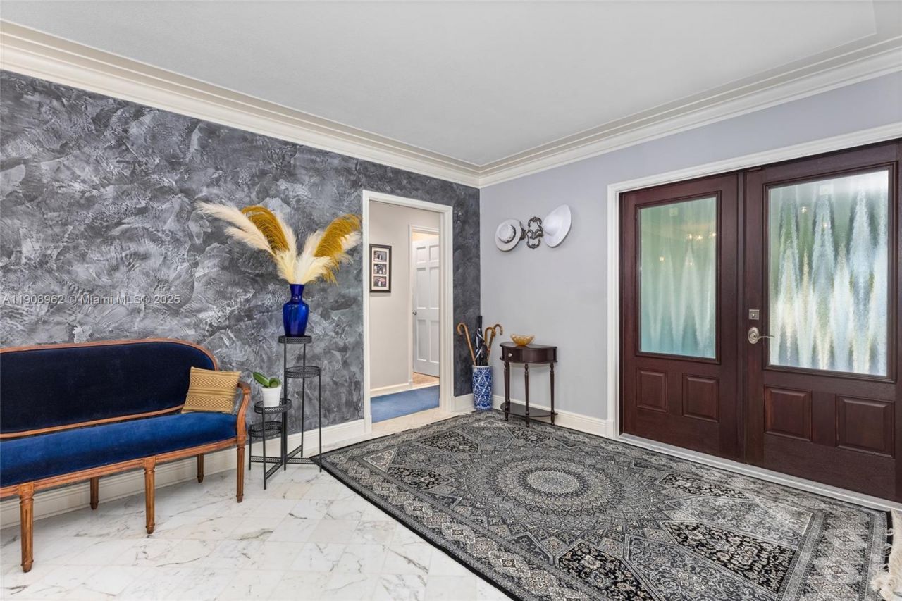 70 Bay Colony Ln, Fort Lauderdale, FL 33308 Photo