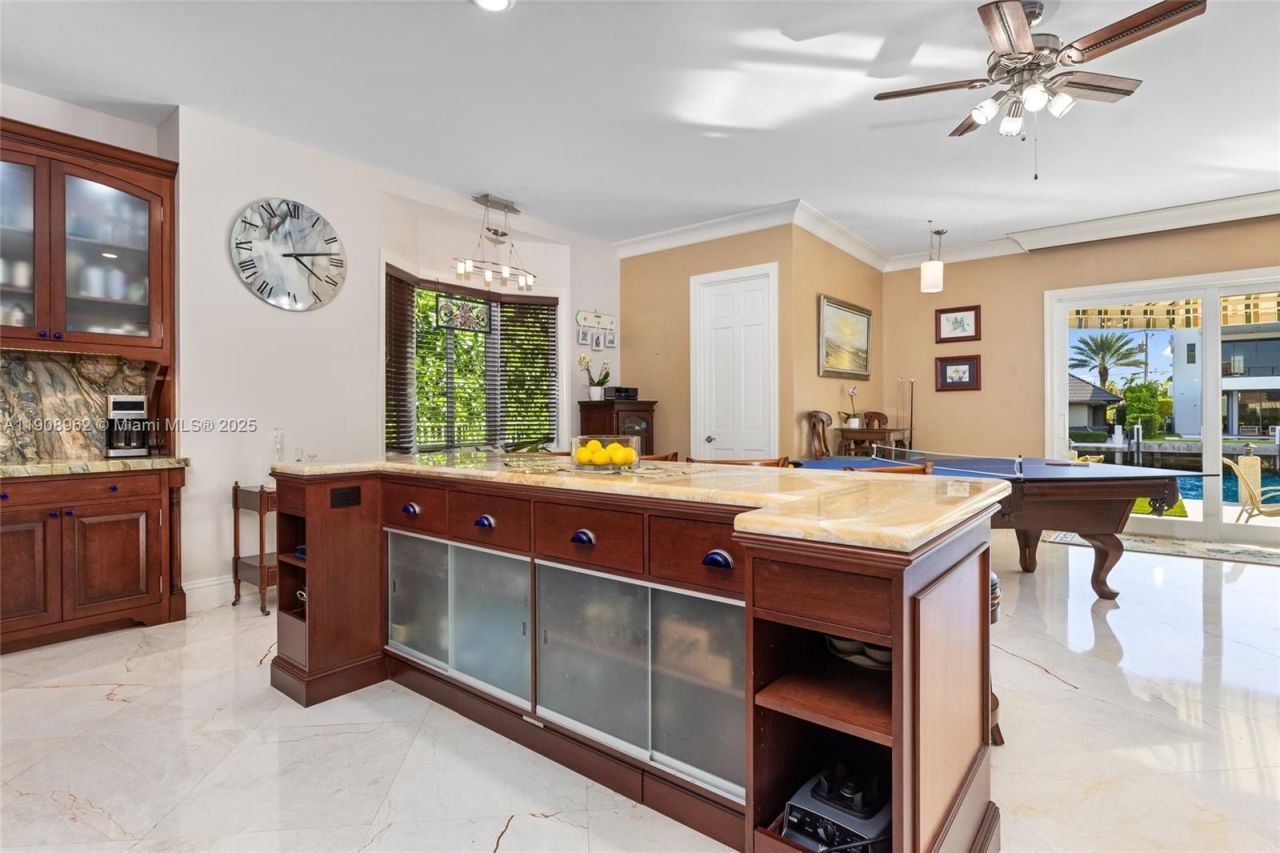 70 Bay Colony Ln, Fort Lauderdale, FL 33308 Photo