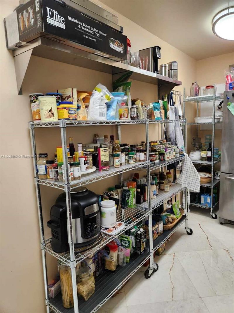 70 Bay Colony Ln, Fort Lauderdale, FL 33308 Photo