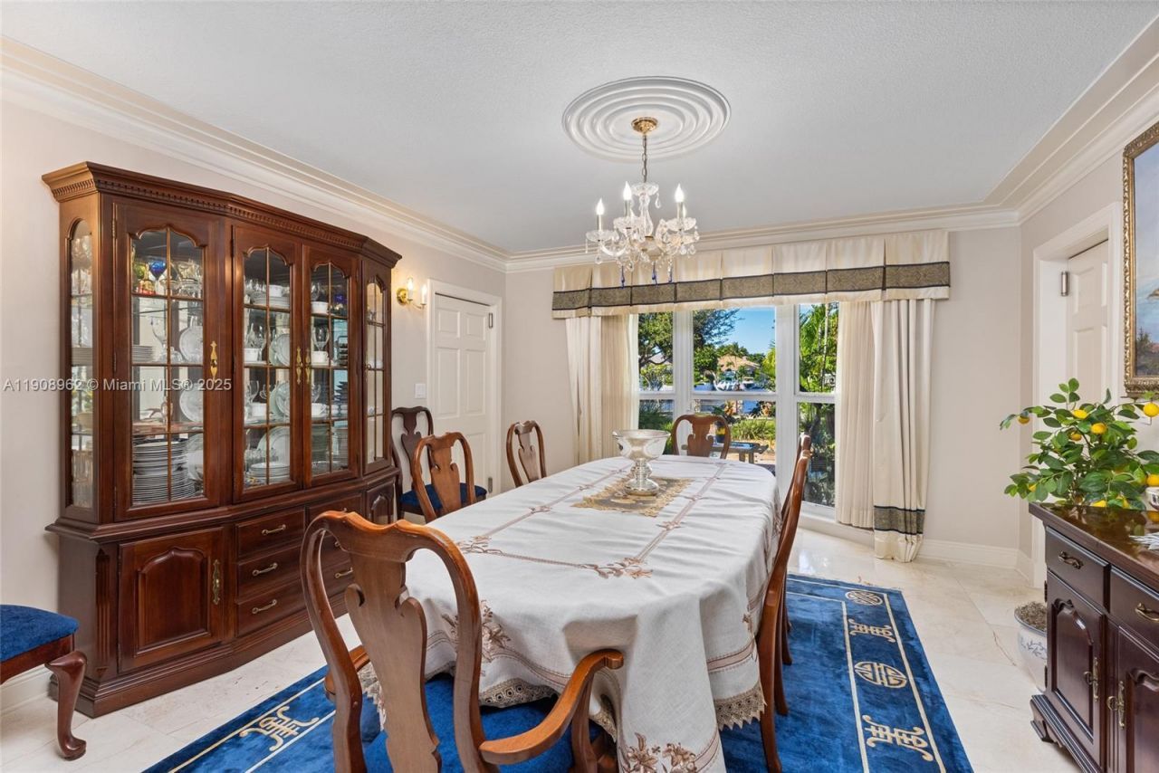 70 Bay Colony Ln, Fort Lauderdale, FL 33308 Photo