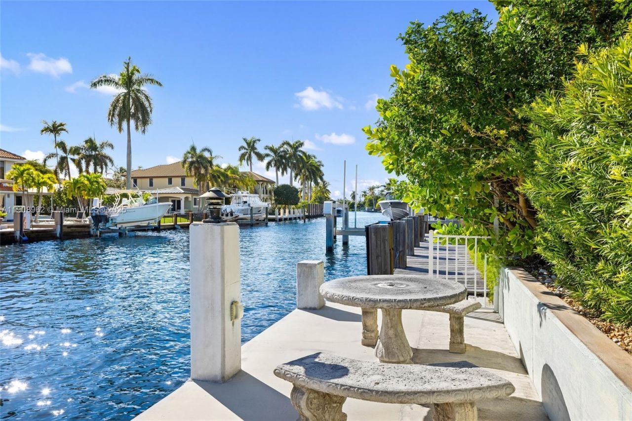 70 Bay Colony Ln, Fort Lauderdale, FL 33308 Photo