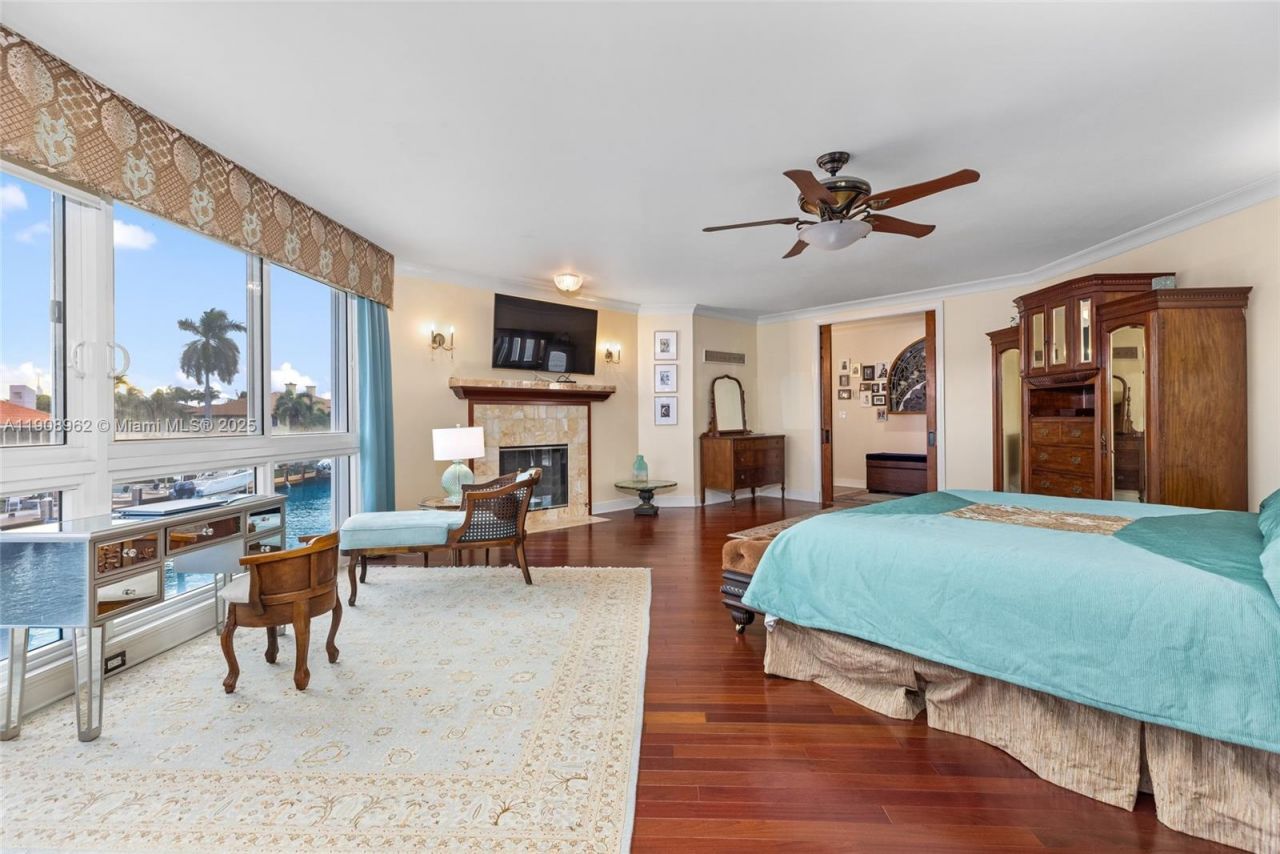 70 Bay Colony Ln, Fort Lauderdale, FL 33308 Photo