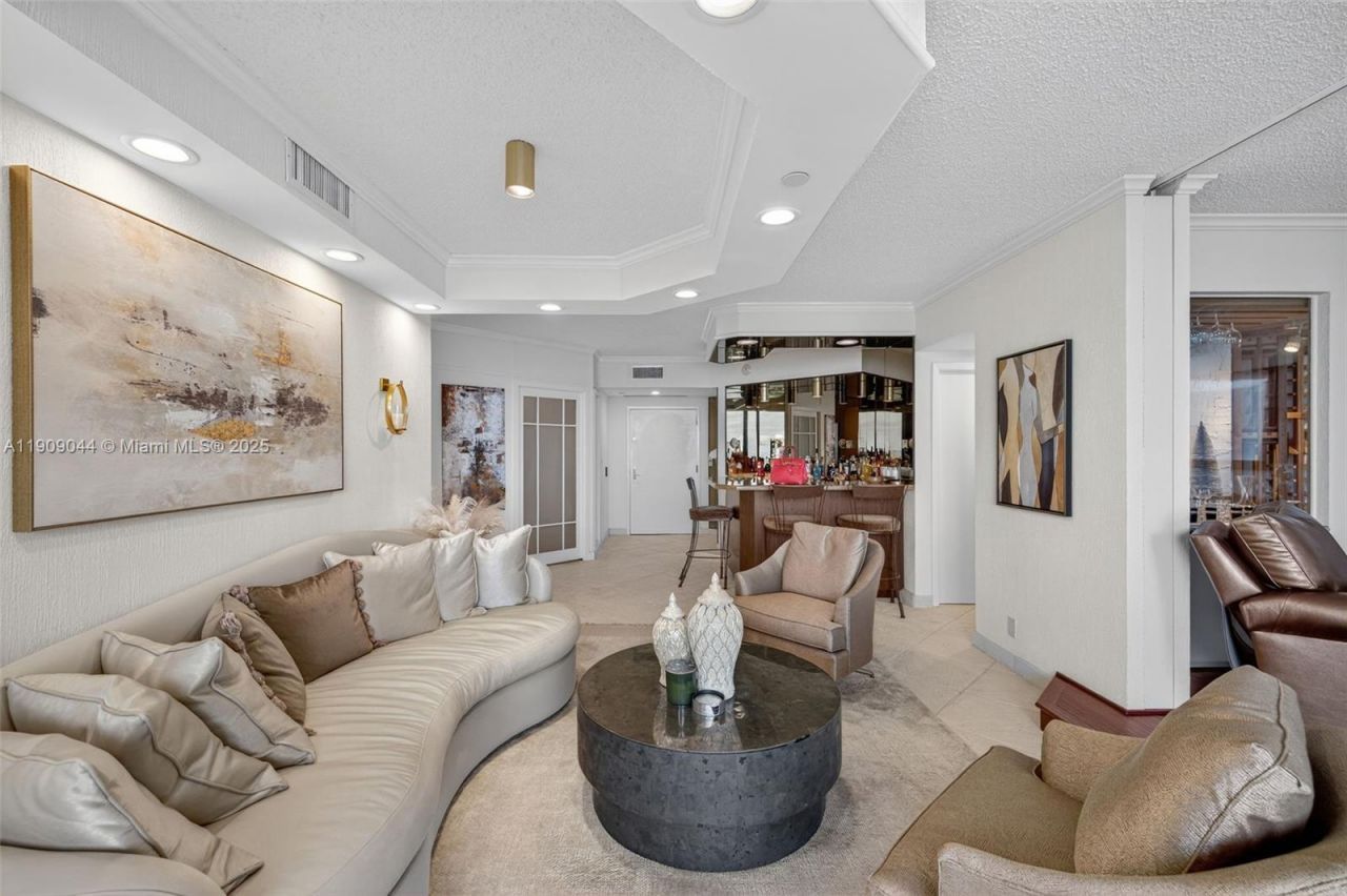 3000 Island Blvd, Unit 1904, Aventura, FL 33160 Photo