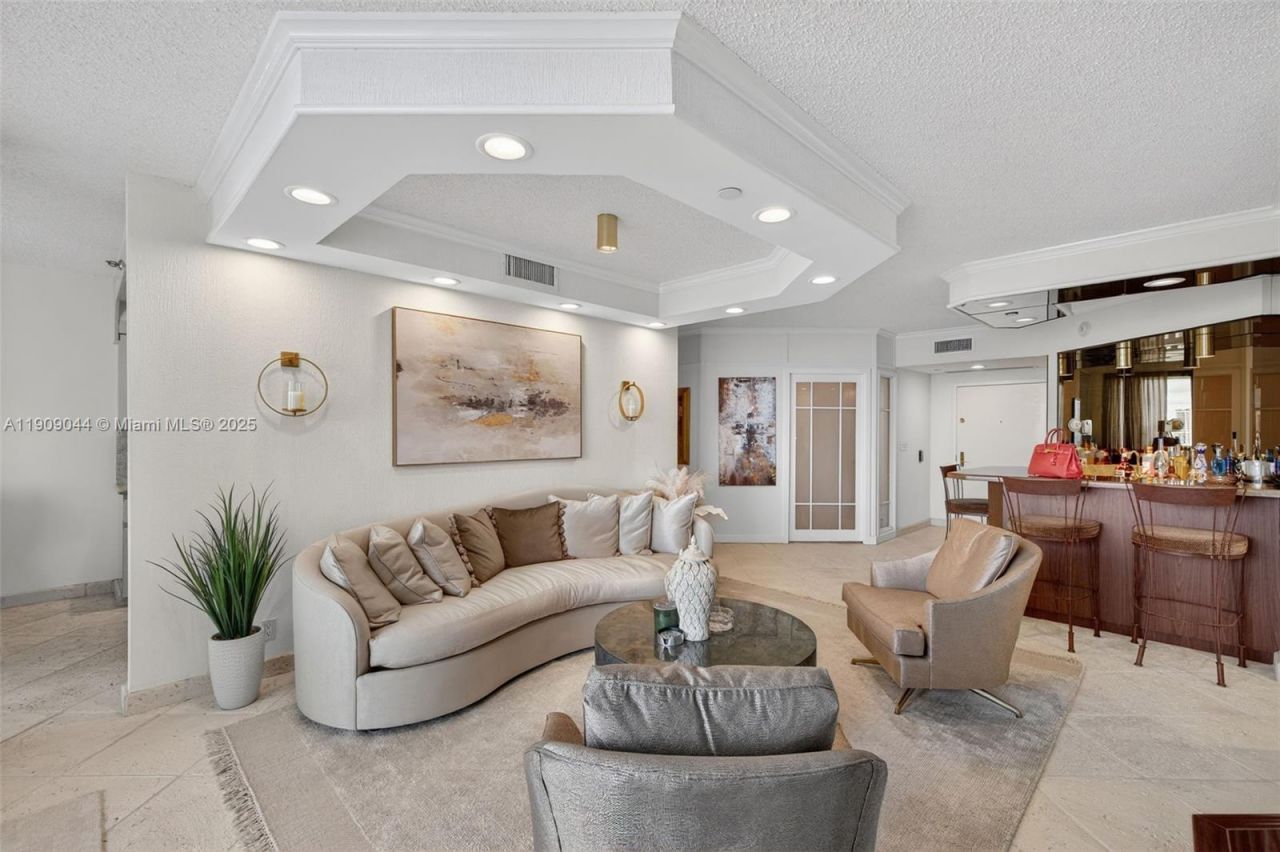 3000 Island Blvd, Unit 1904, Aventura, FL 33160 Photo