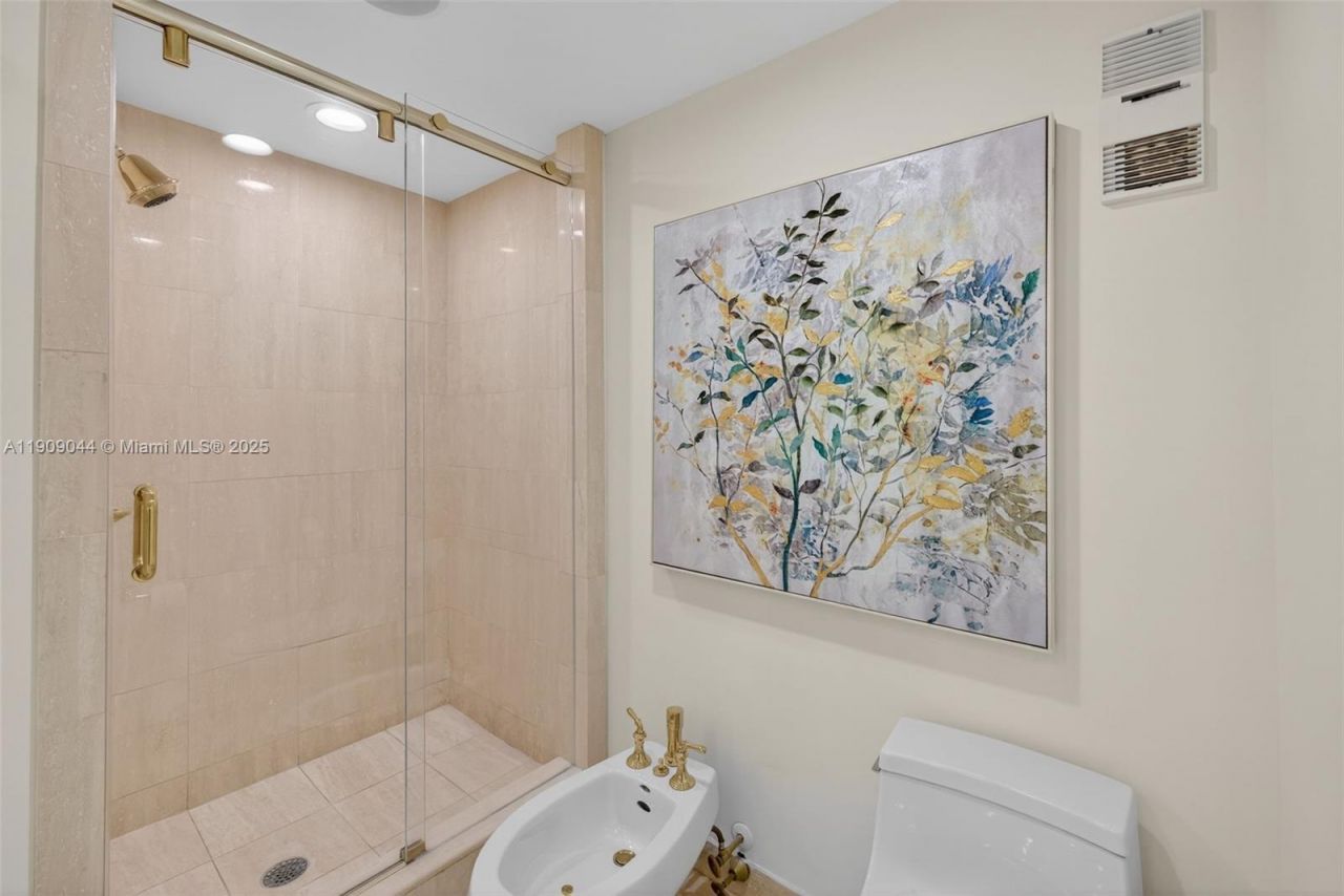 3000 Island Blvd, Unit 1904, Aventura, FL 33160 Photo