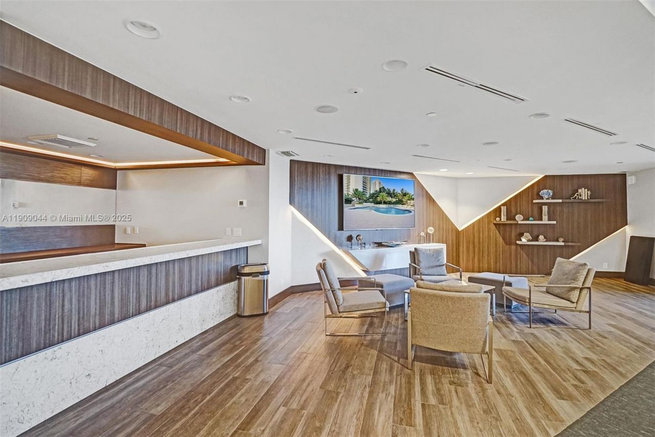 3000 Island Blvd, Unit 1904, Aventura, FL 33160 Photo