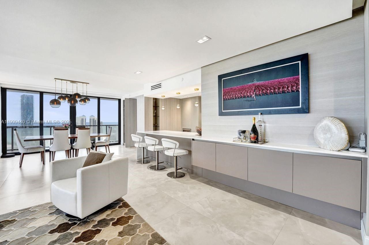 19667 Turnberry Way, Unit 27J, Aventura, FL 33180 Photo