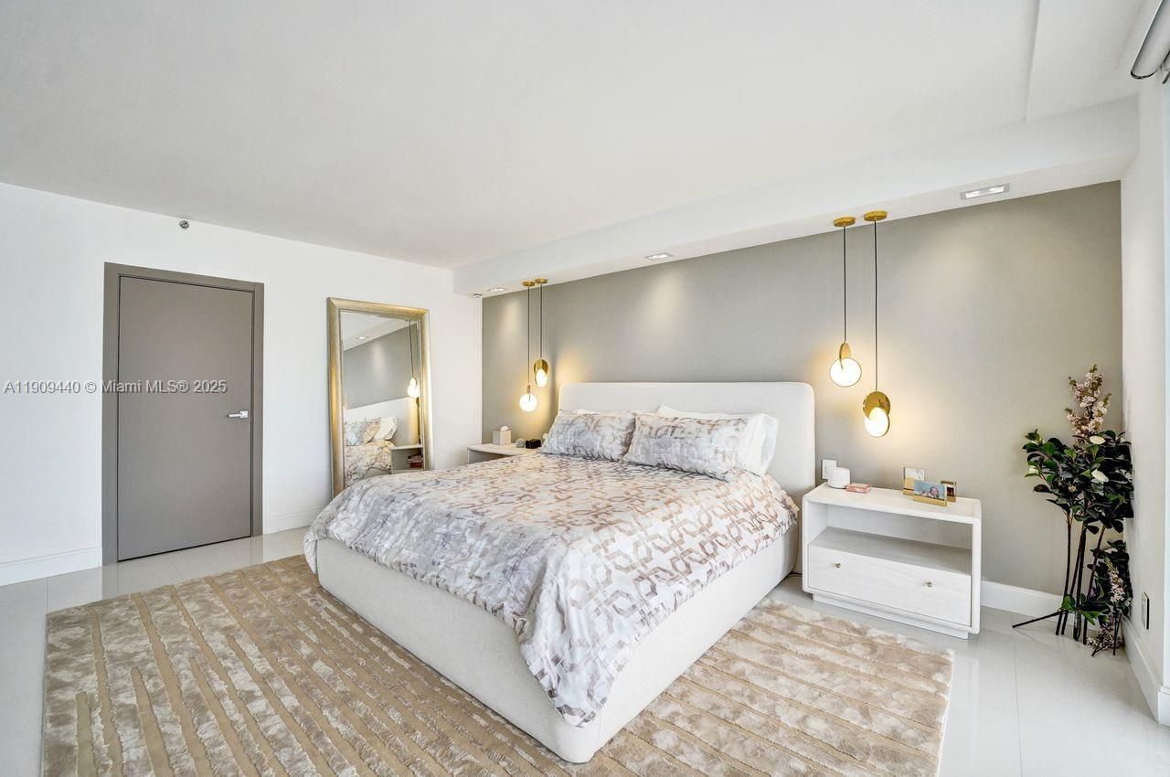 19667 Turnberry Way, Unit 27J, Aventura, FL 33180 Photo