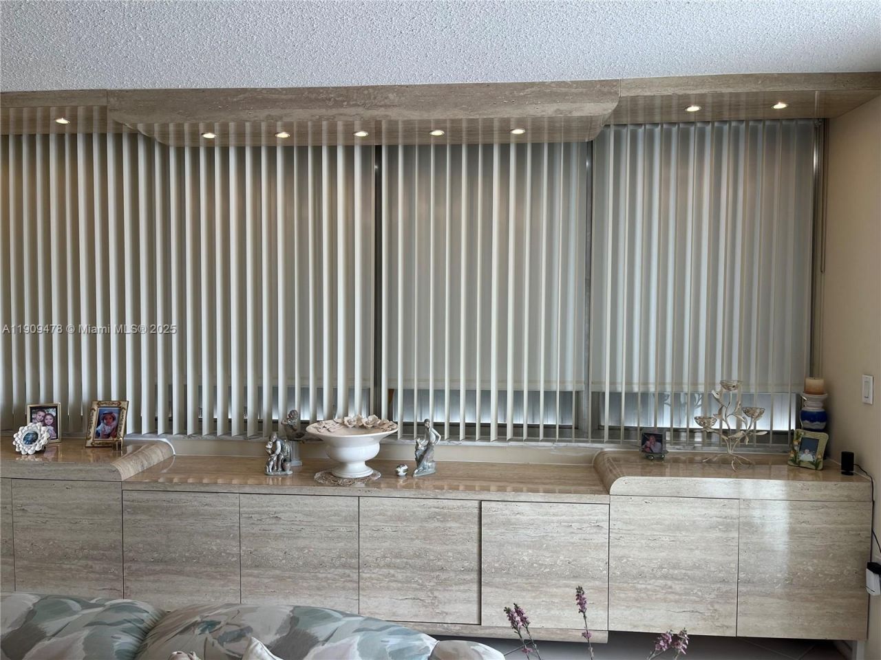 18011 Biscayne Blvd, Unit 305, Aventura, FL 33160 Photo