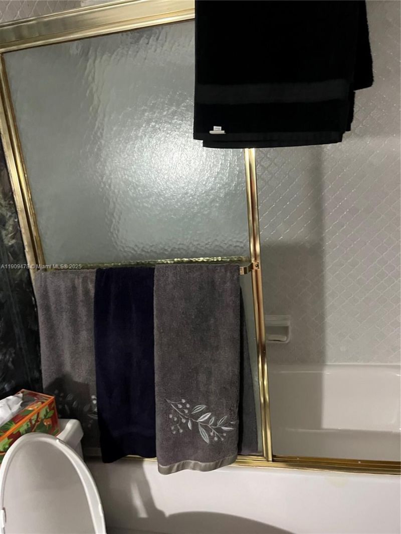 18011 Biscayne Blvd, Unit 305, Aventura, FL 33160 Photo