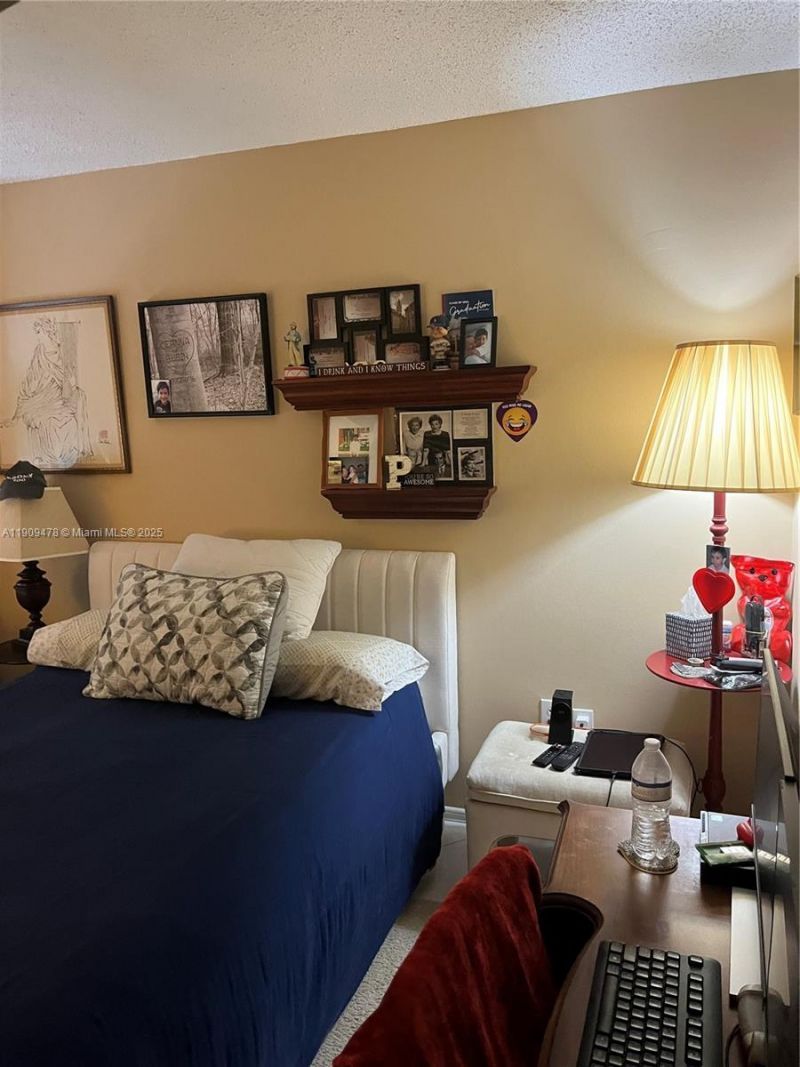 18011 Biscayne Blvd, Unit 305, Aventura, FL 33160 Photo