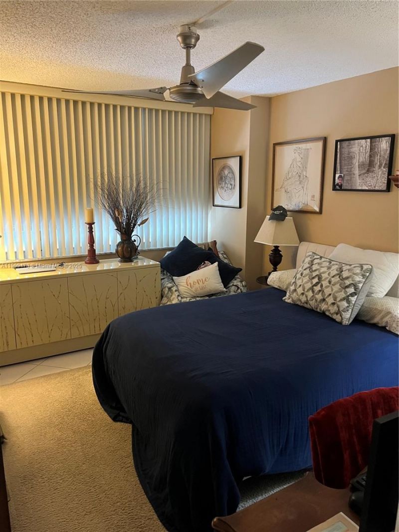 18011 Biscayne Blvd, Unit 305, Aventura, FL 33160 Photo