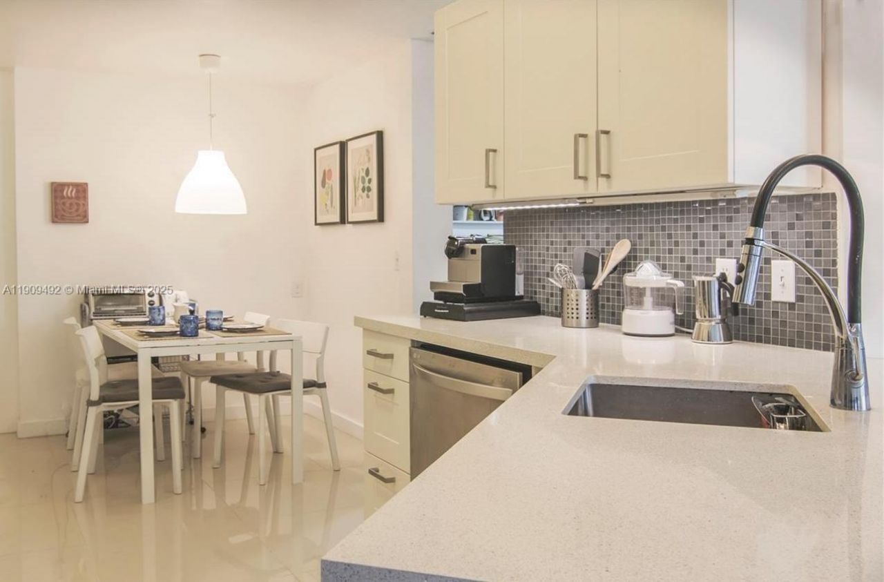 Please Call For Address, Unit 2104, Aventura, FL 33160 Photo