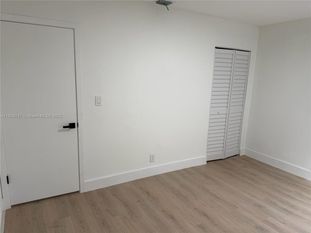 1621 SW 11th Ct, Fort Lauderdale, FL 33312 Photo