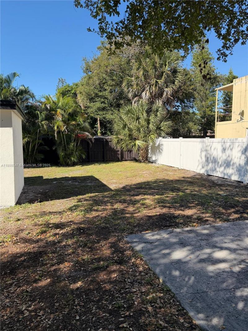 1621 SW 11th Ct, Fort Lauderdale, FL 33312 Photo