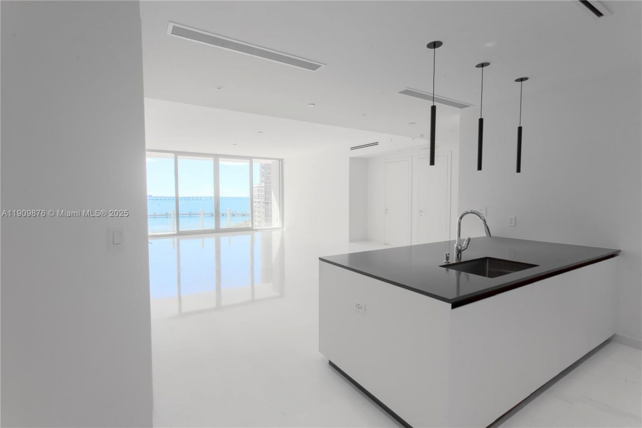 300 Biscayne Blvd Way, Unit 1003, Miami, FL 33131 Photo