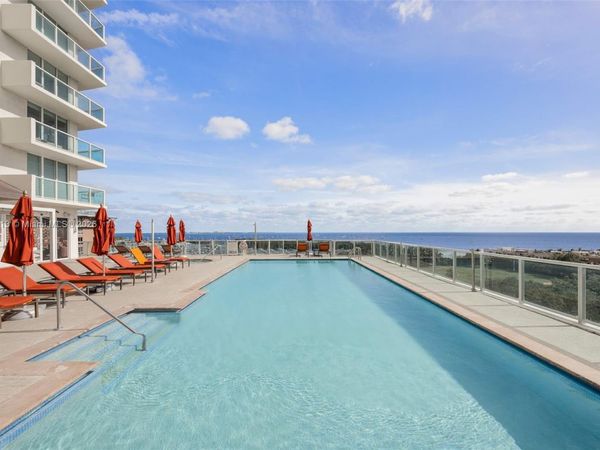 2889 Mcfarlane Rd, Unit 1512, Coconut Grove, FL 33133