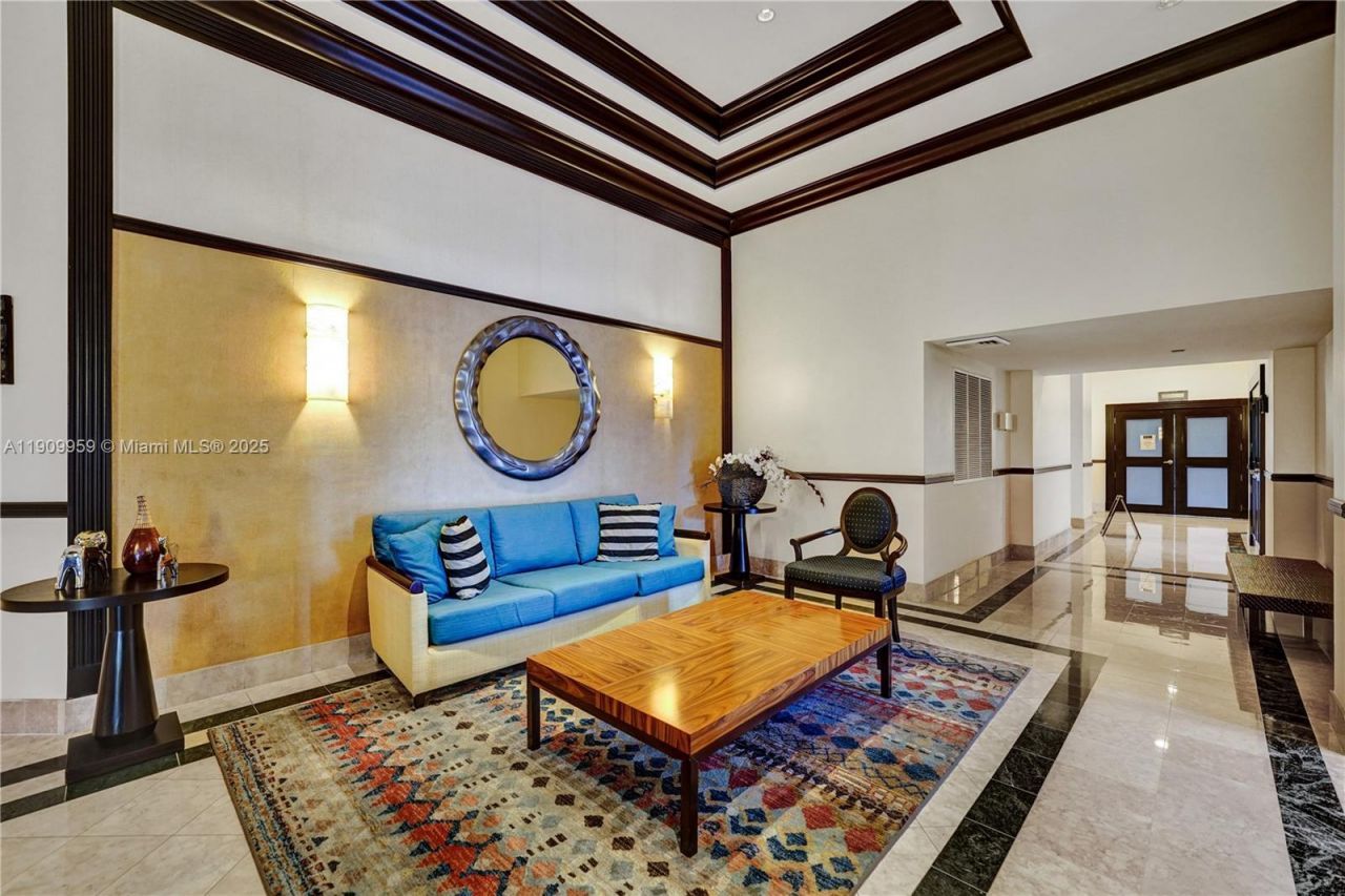 3600 Yacht Club Dr, Unit 904, Aventura, FL 33180 Photo