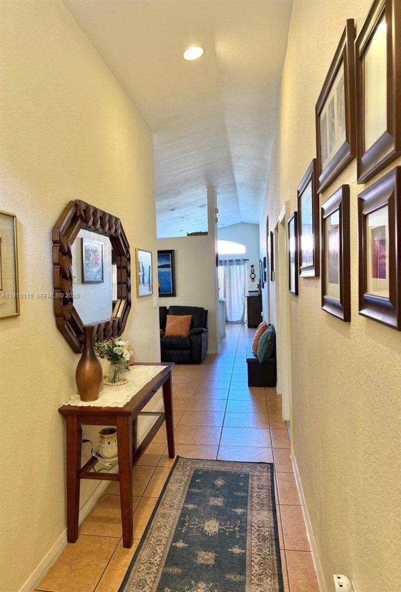 2065 SE 14th St, Homestead, FL 33035 Photo