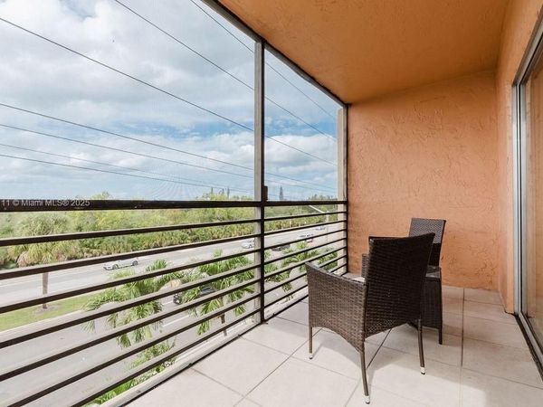 3110 N Pine Island Rd, Unit 409, Sunrise, FL 33351