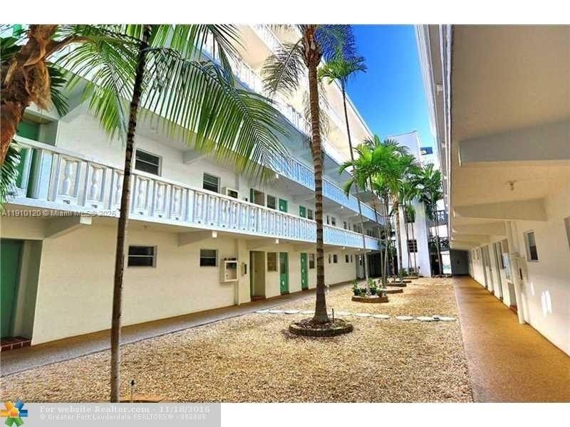 410 SE 2nd St, Unit 105, Hallandale Beach, FL 33009 Photo