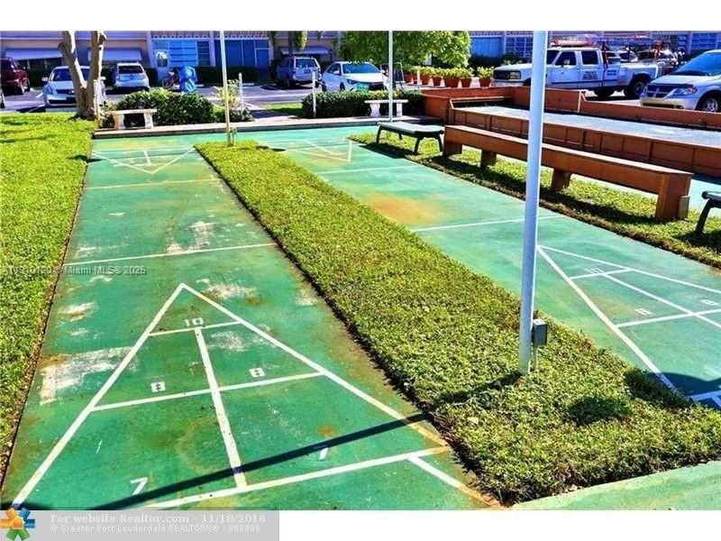 410 SE 2nd St, Unit 105, Hallandale Beach, FL 33009 Photo