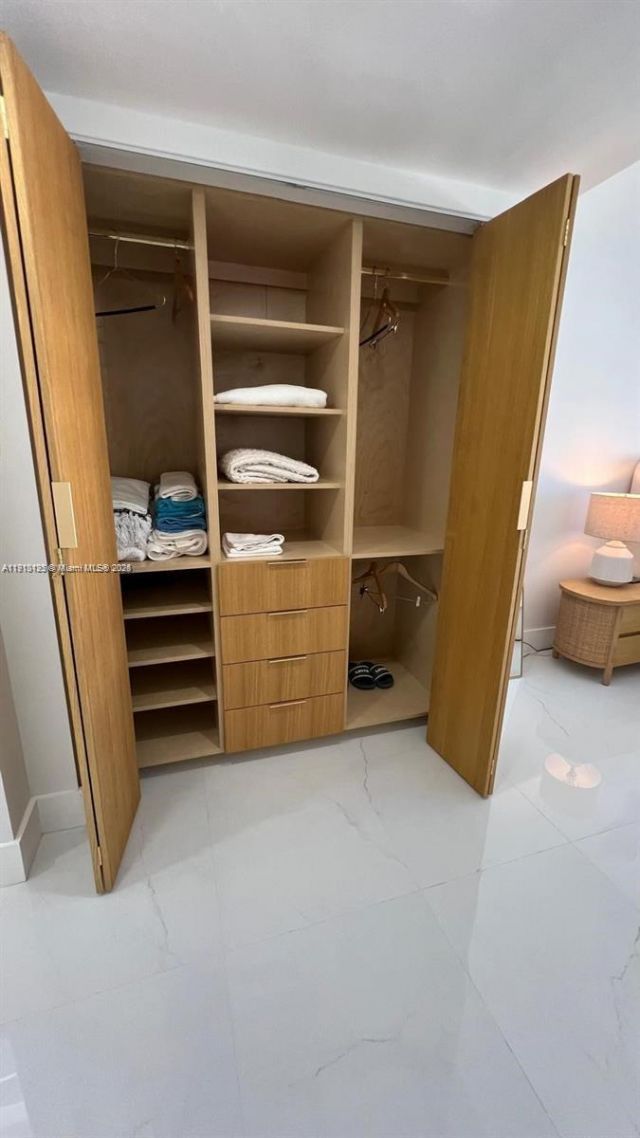 3900 Galt Ocean Dr, Unit 1614, Fort Lauderdale, FL 33308 Photo