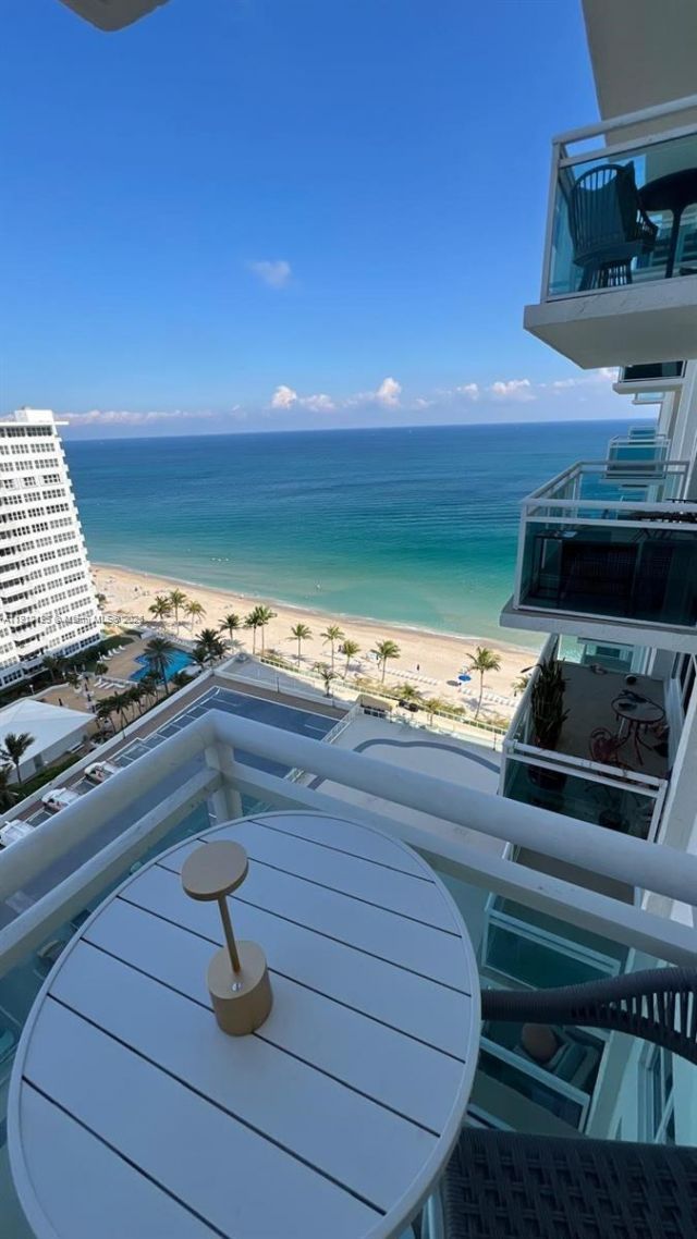 3900 Galt Ocean Dr, Unit 1614, Fort Lauderdale, FL 33308 Photo