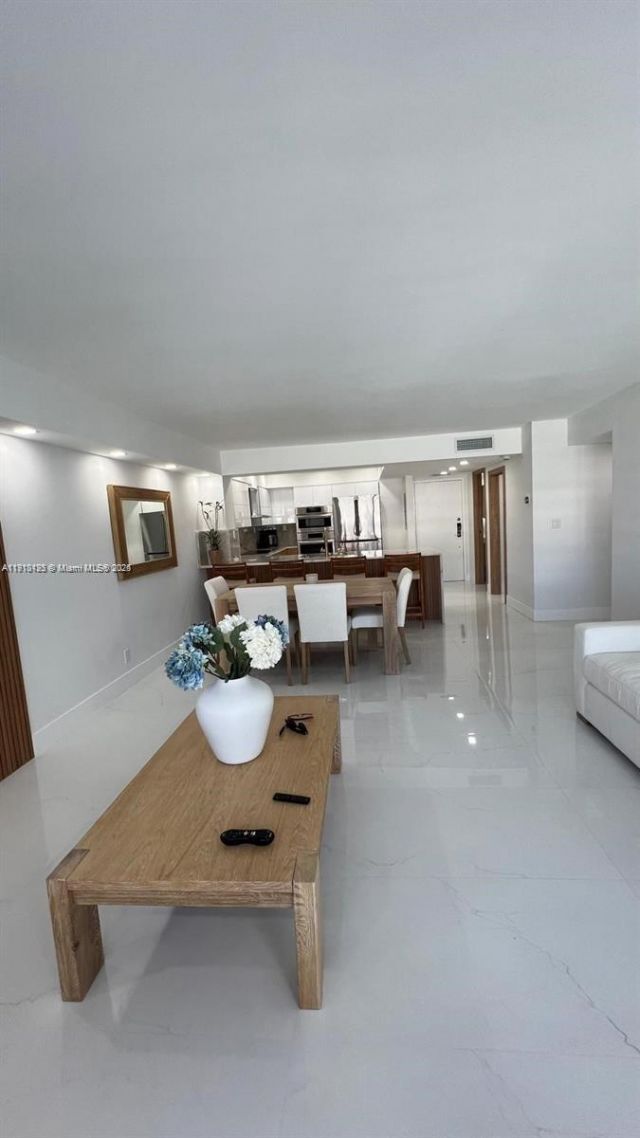 3900 Galt Ocean Dr, Unit 1614, Fort Lauderdale, FL 33308 Photo